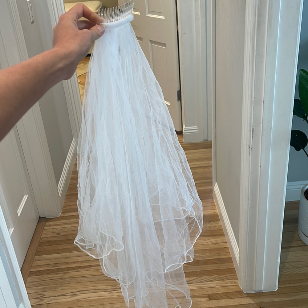 White veil